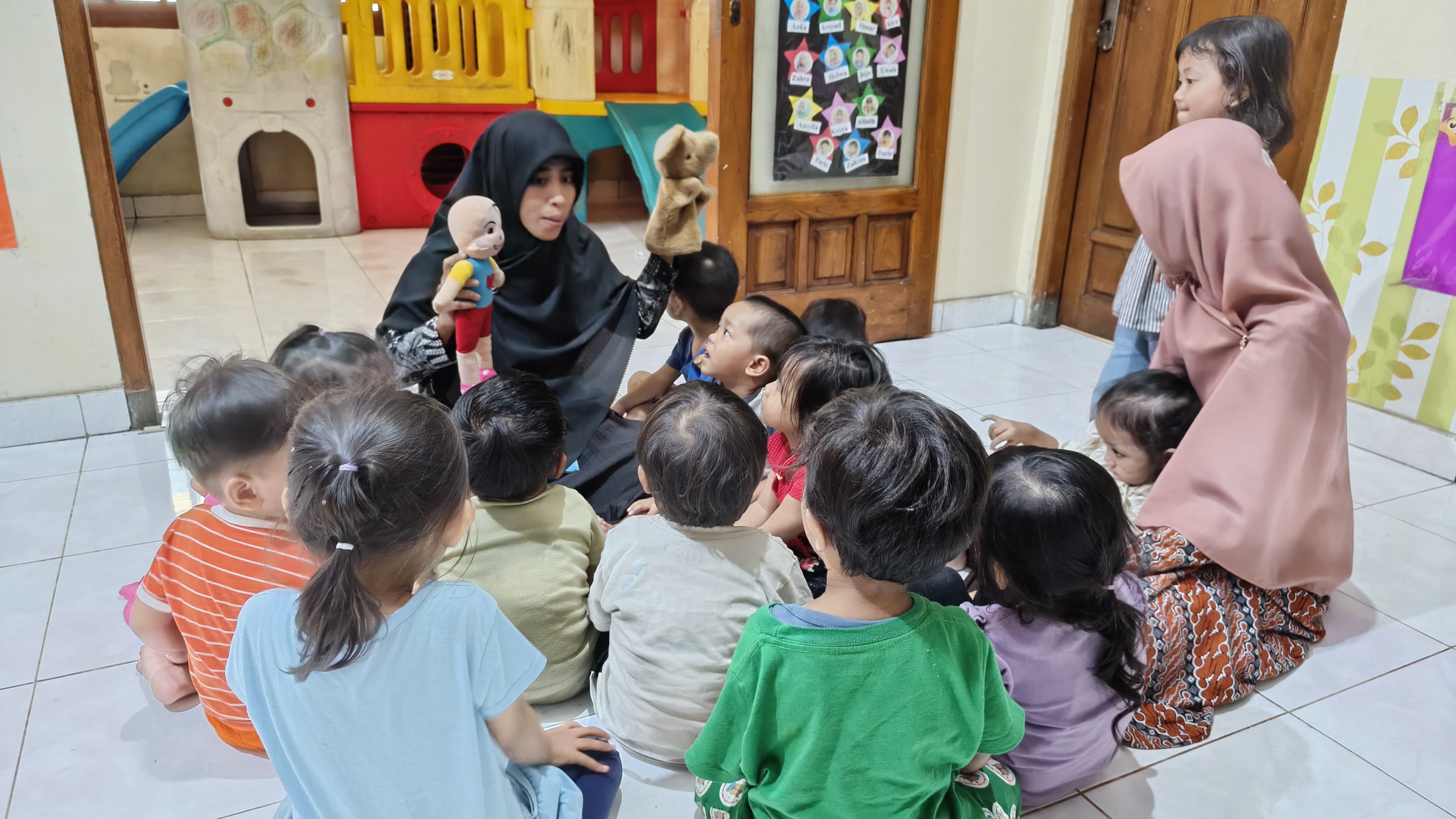 Kegiatan dongeng anak Daycare Al Ibrah