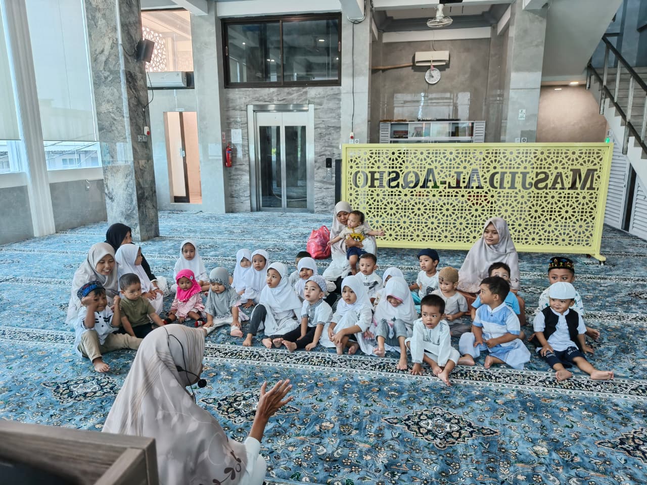 Pembiasaan ibadah di Daycare Al Ibrah